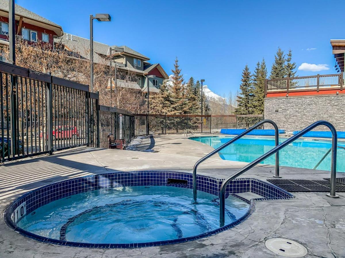 Appartement On The Rocks - 2Bdr 2Bth Touch Of Class In Canmore Extérieur photo